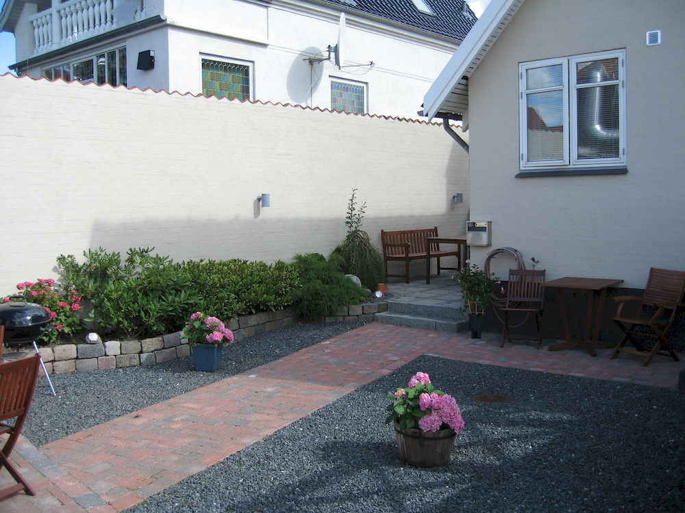 Bed & Breakfast Amalie &